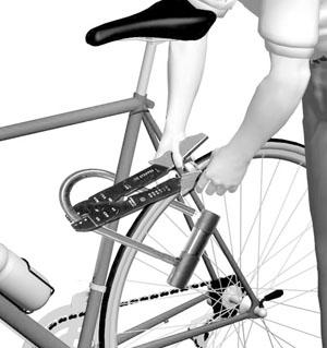 用压力钳剪断车锁