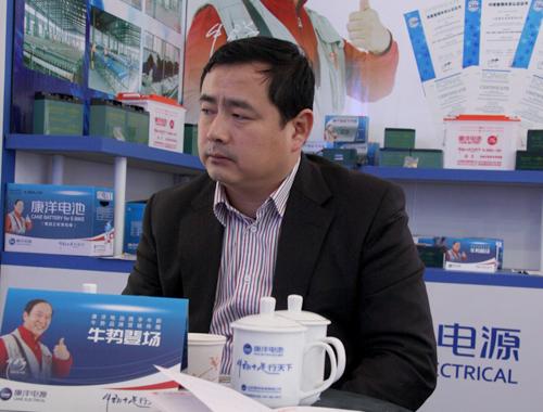 康洋电源董事长冯启勇