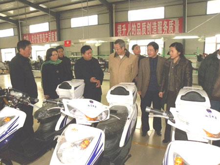 省委学习实践活动非公有制经济组织指导组到金维车业指导工作