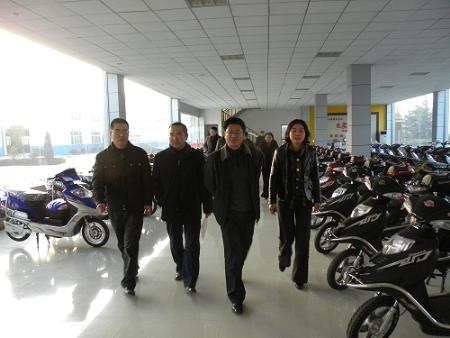 市委宣传部领导来金维车业调研“创业文化进企业”活动开展情况