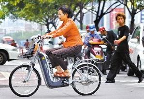 夏季高温如何保养电动自行车