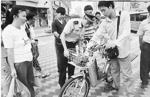厦门被扣无牌电动车 可凭发票领回
