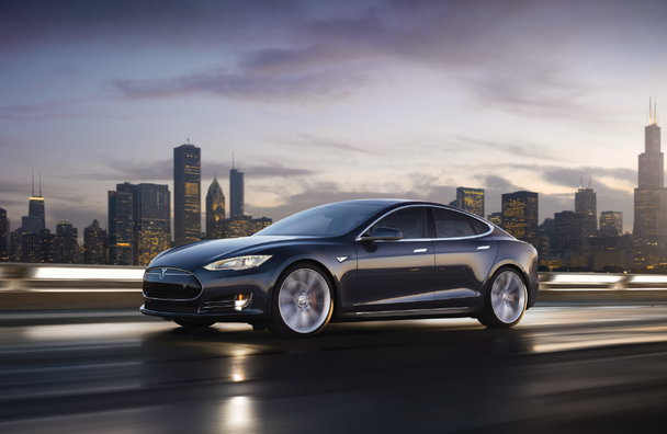 特斯拉宣布两年后国产：中外车企开夺新能源