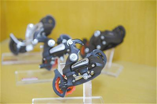 胜山企业组团亮相浙江展