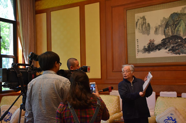 中国电动车厂商借势“智慧交通博览会”进军国际