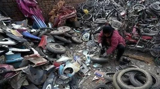 致命诱惑：新国标下的劣质翻新车长什么样？