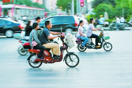 半年期限后，这些地方无牌电动车已不能上路！