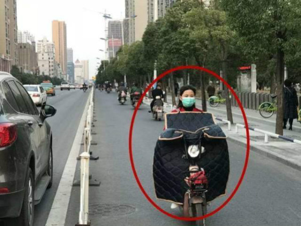注意！上海电动车上有这个东西的，赶紧处理