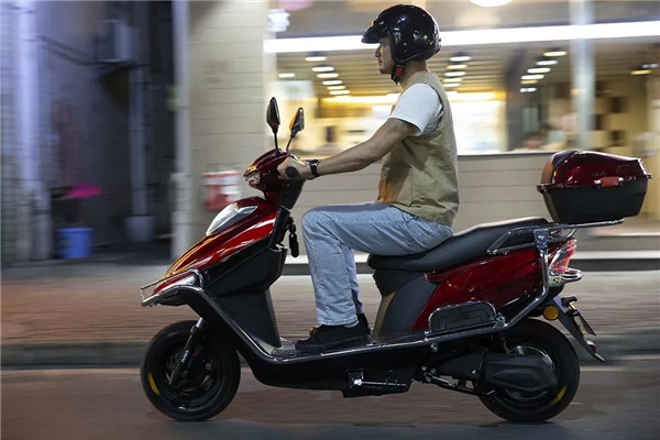 途丨用一点光，温暖回家的路！