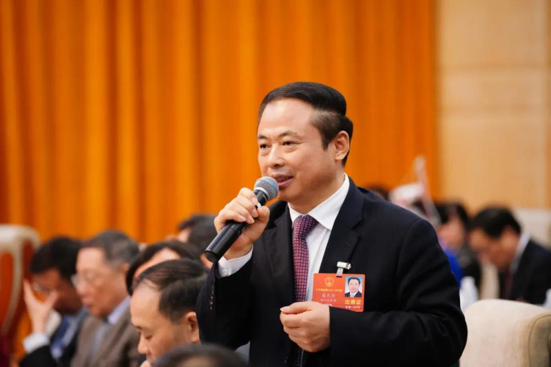 聚焦两会 丨 张天任代表再度呼吁，明确低速电动车“合法身份”
