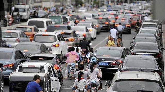 本月起，电动车和摩托车将迎3个“新规”，望相互转告