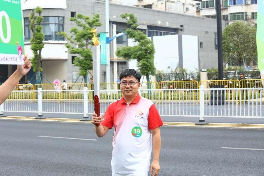 绿源助力省运会火炬传递，液冷技术亮相省运舞台